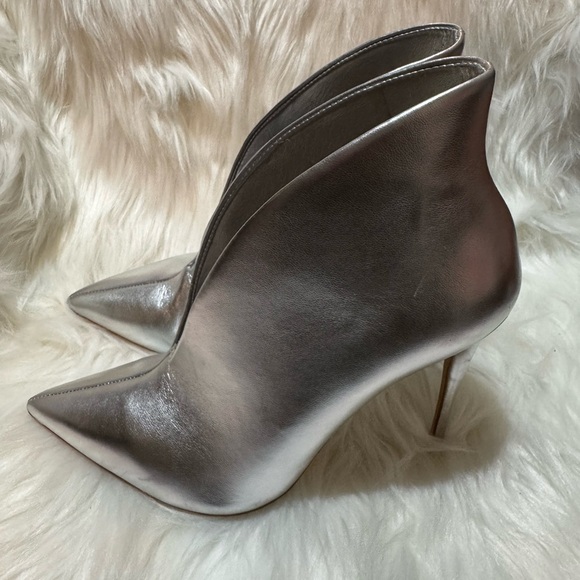 Aldo Silver Ankle Boots - Picture 3 of 13